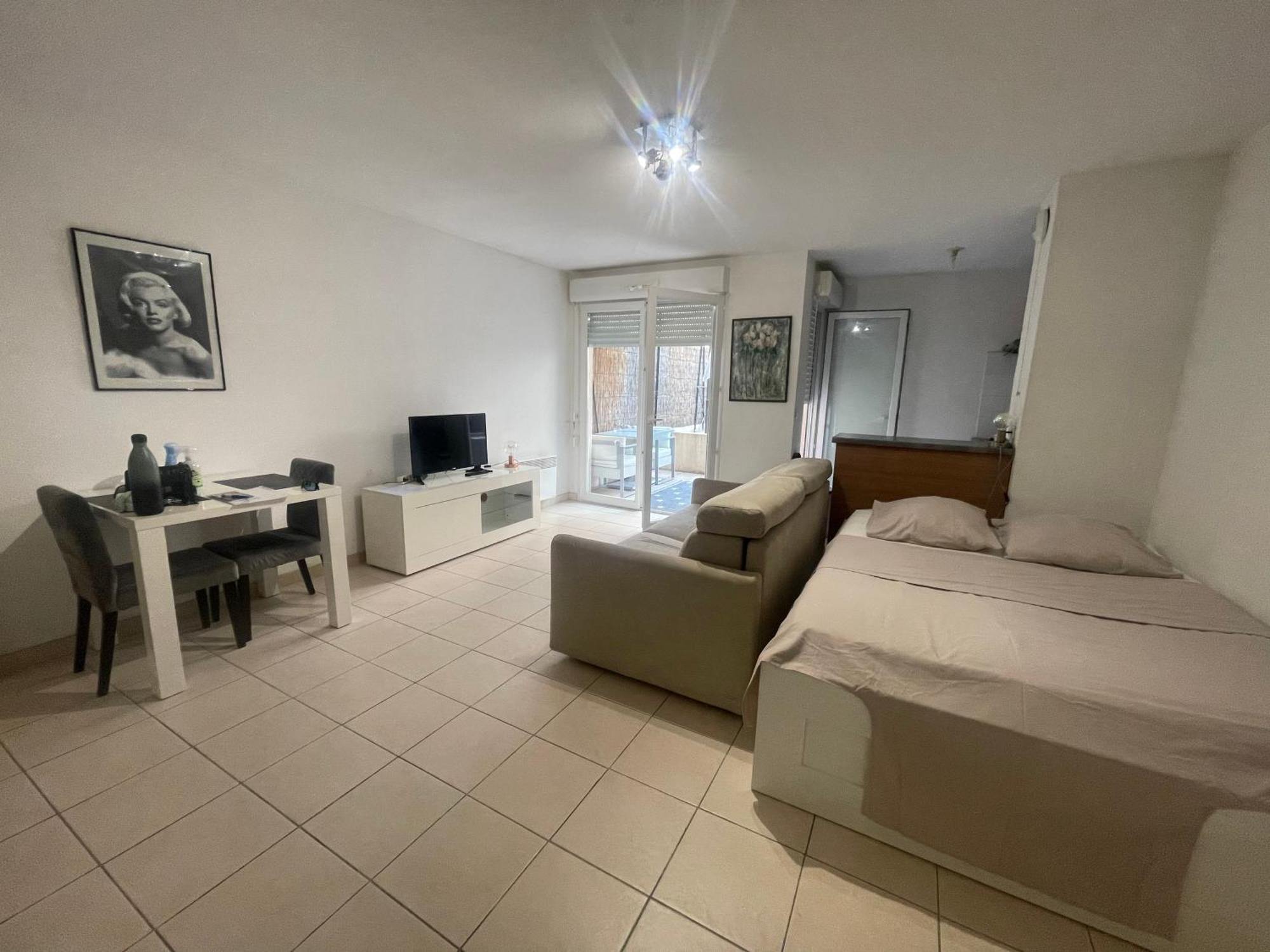 Les Bastides De Gauguin Apartman Saint-Laurent-du-Var Kültér fotó
